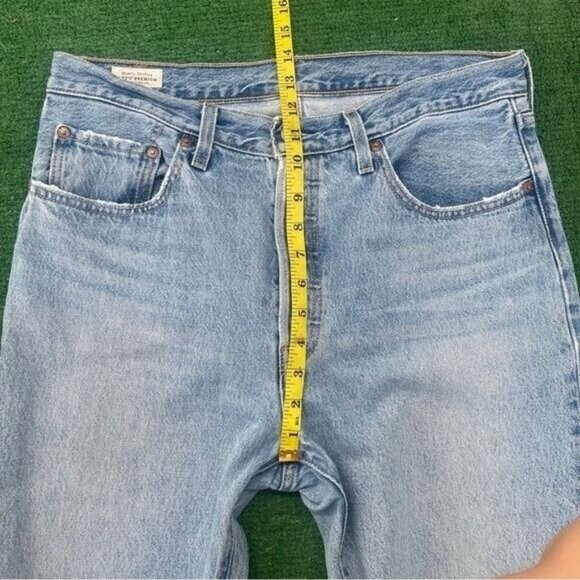 Levi's Premium Light Blue Jeans Size L - Picture 5 of 9